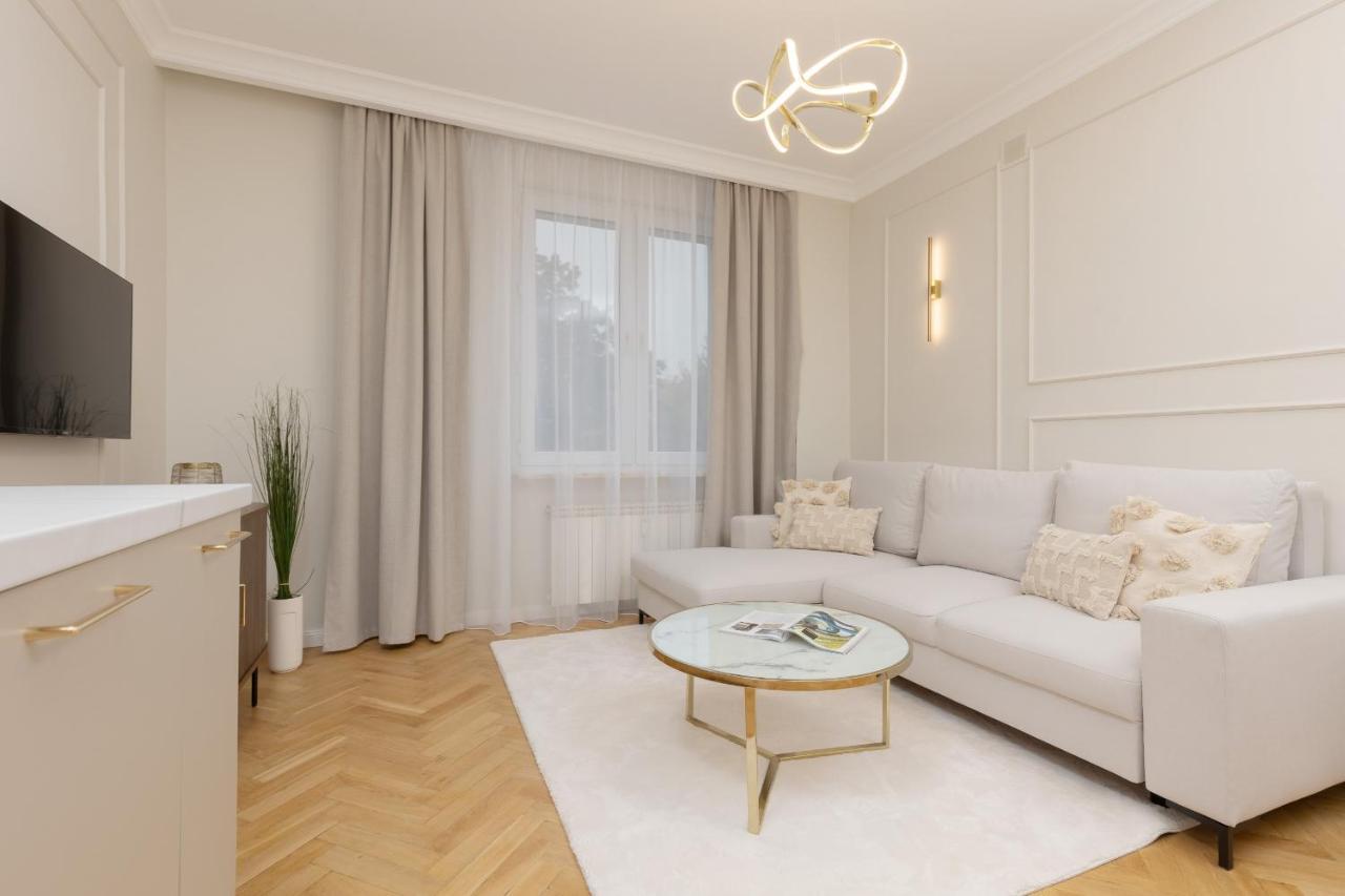 Bright & Elegant By Renters Varsovia