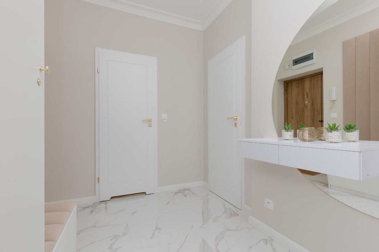 Bright & Elegant By Renters Apartamento